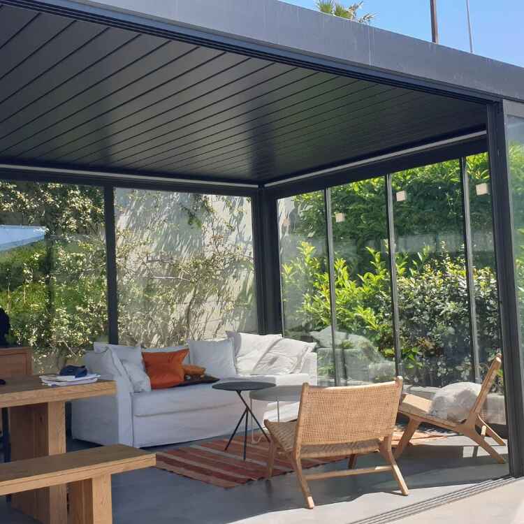 Bioclimatic Pergola Nedir?