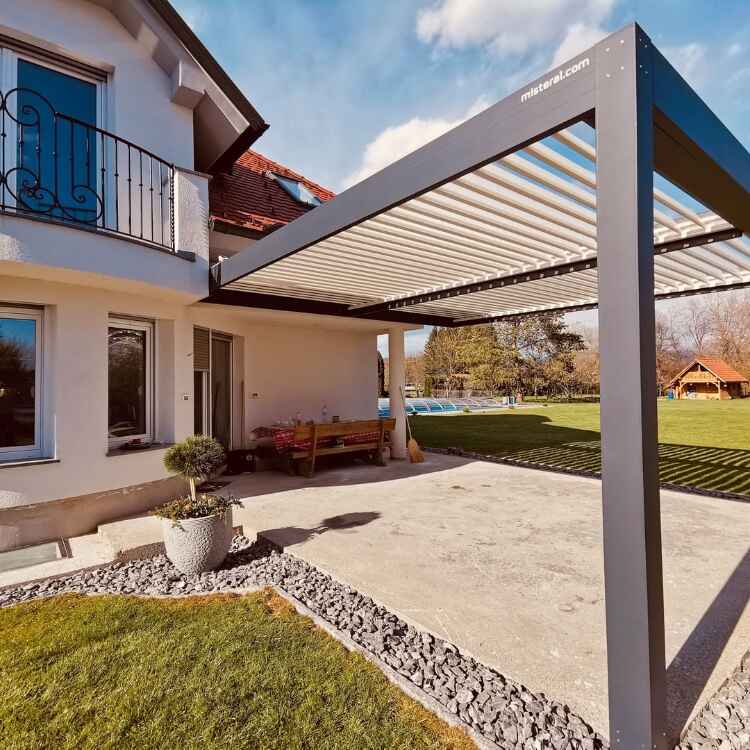 Bioclimatic Pergola Nedir?