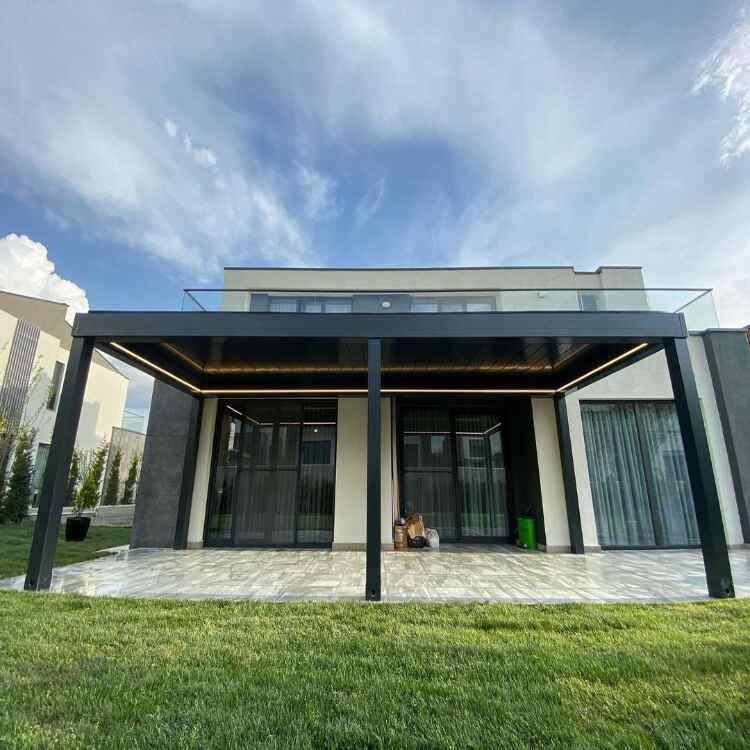 Bioclimatic Pergola